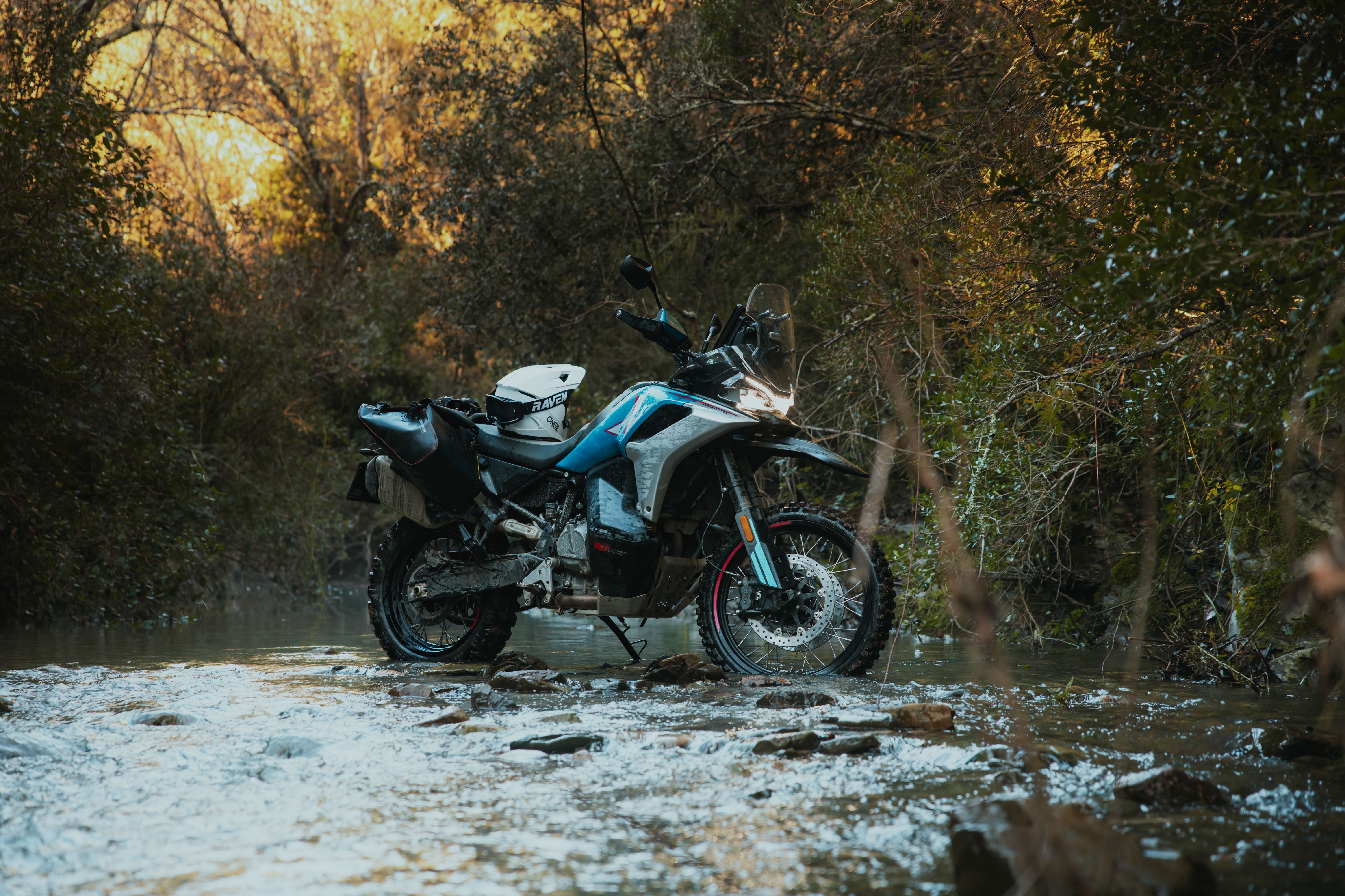 waterproof motorcycle luggage Enduristan
