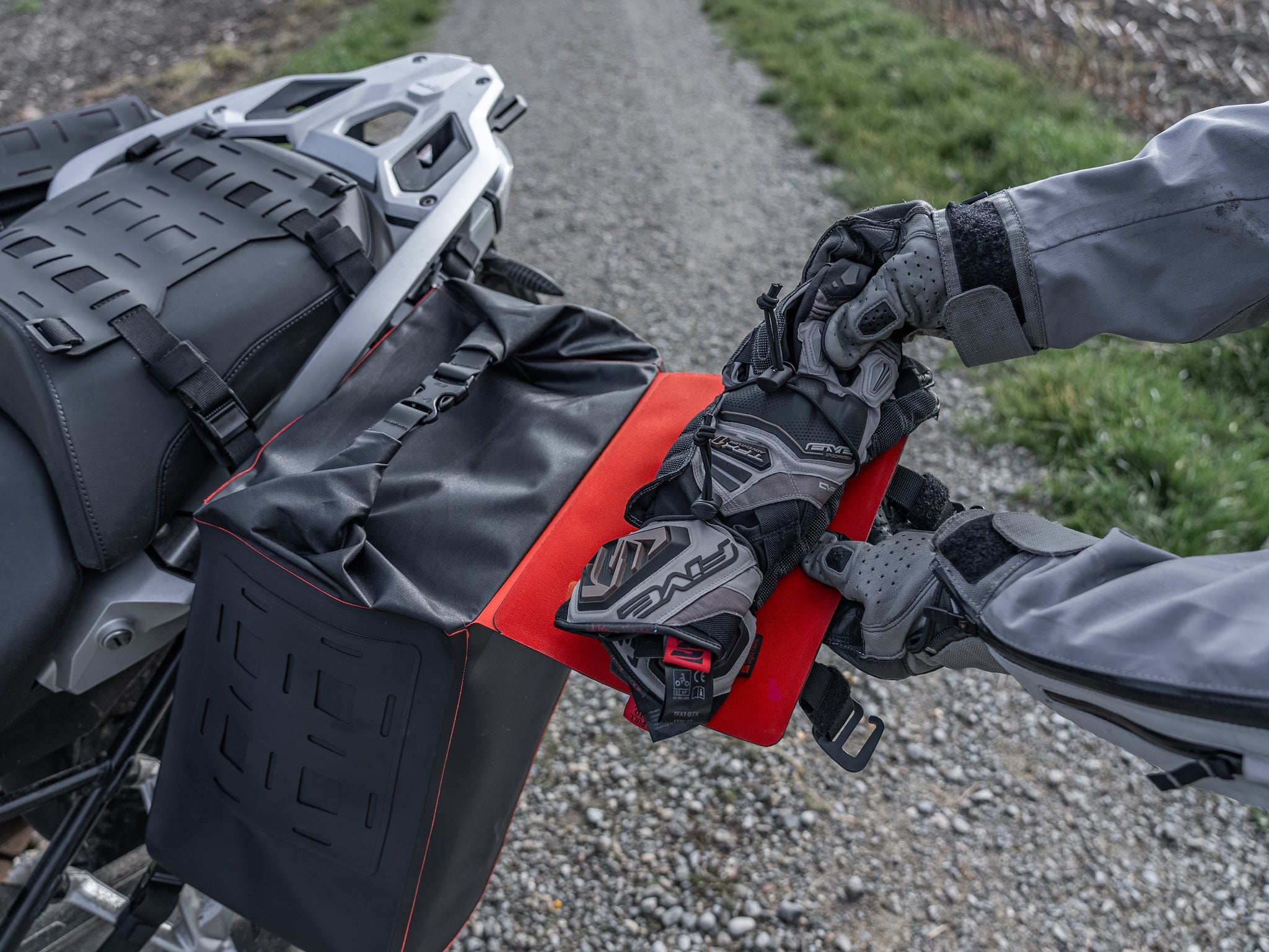 Blizzard 2.15 Saddle Bags